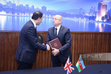 Azərbaycan və Böyük Britaniya arasında 4 sənəd imzalanıb
