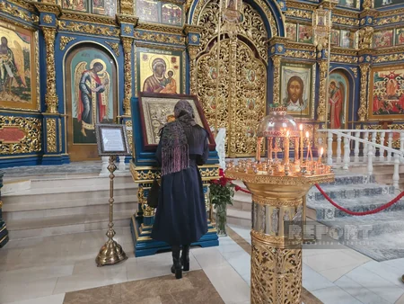 Foreign journalists visit Uspensky Cathedral in Astana