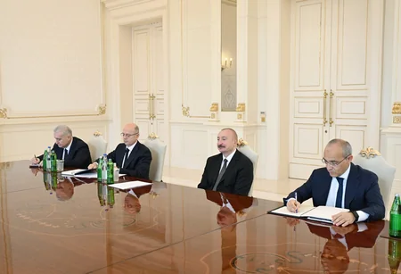 İlham Əliyev Böyük Britaniyanın ticarət üzrə dövlət nazirini qəbul edib - YENİLƏNİB