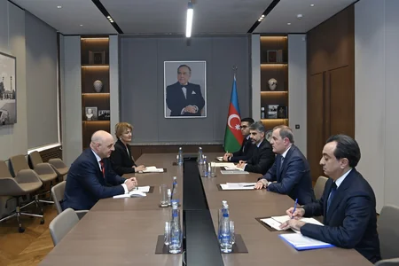 Ceyhun Bayramovla Qiorqi Zakaraşvilinin görüşündə Orta Dəhlizin əhəmiyyəti qabardılıb