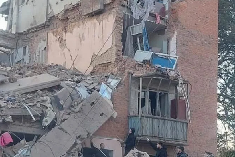 Ukraynaya raket zərbəsi nəticəsində 13 nəfər ölüb