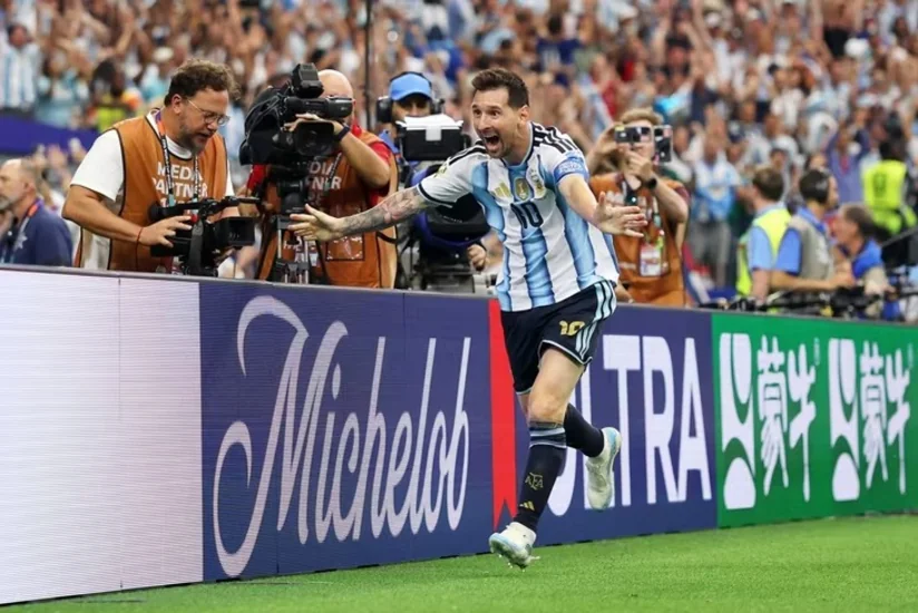 Messi Argentina millisində vida matçını keçirib