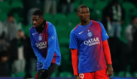 PSJ futbolçuları Dembele və Mendeşə əlavə istirahət verib