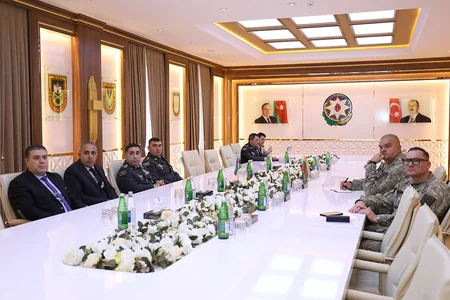 Azərbaycan və Litva arasında hərbi təhsil sahəsində əməkdaşlıq müzakirə olunub