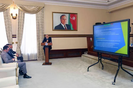 Hesablama Palatası və DVX maliyyə hesabatlılığı sahəsində birgə müzakirə platforması yaradıb