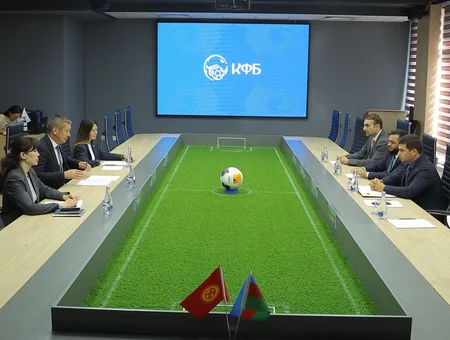 Orxan Məmmədov Qırğızıstanın idman rəsmiləri ilə birgə layihələri müzakirə edib