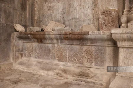 Int'l travelers visit Ganjasar Monastery in Azerbaijan's Karabakh