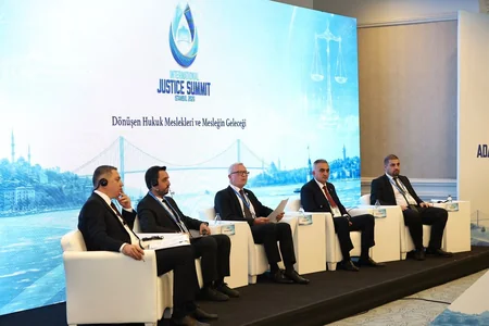 Anar Bağırov Türkiyədə Beynəlxalq Ədalət Sammitində çıxış edib