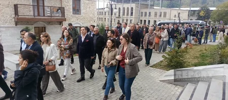 İtkin düşmüş şəxslərlə bağlı beynəlxalq konfransın iştirakçıları Şuşaya gediblər
