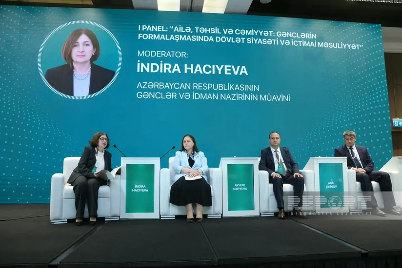 Gənclərin formalaşmasında dövlət siyasəti və ictimai məsuliyyət mövzusunda panel müzakirə keçirilib