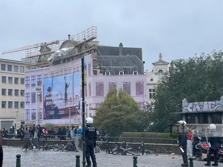Brüsseldə tələbələr və polis arasında irimiqyaslı toqquşmalar Reportun obyektivində