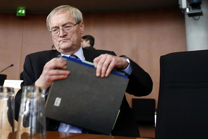 Scandal involving former German intelligence chief raises concerns in Poland, UK