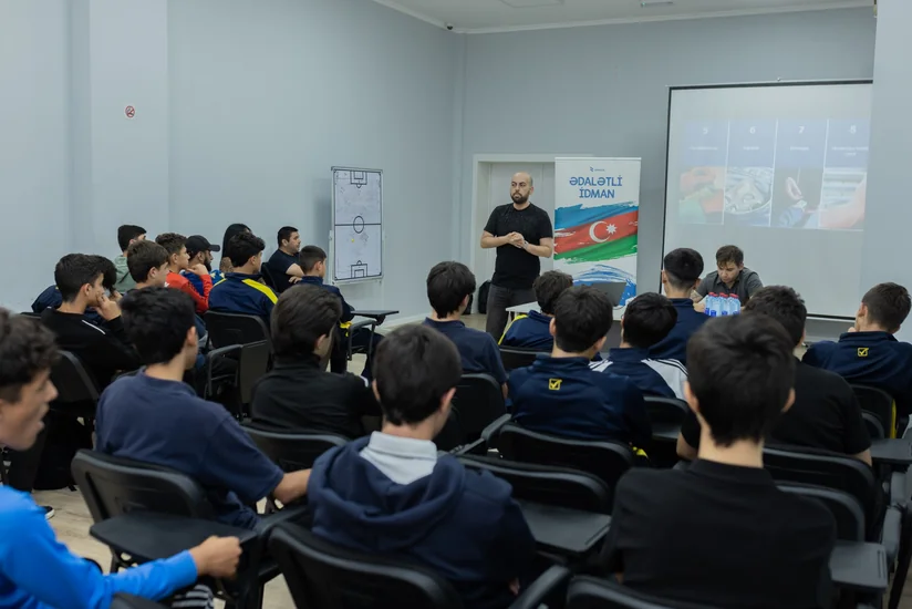 AMADA Kəpəz klubunda maarifləndirici seminar təşkil edib