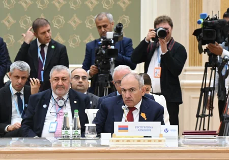 Expanded CIS meeting concludes in Turkmenbashi - Update