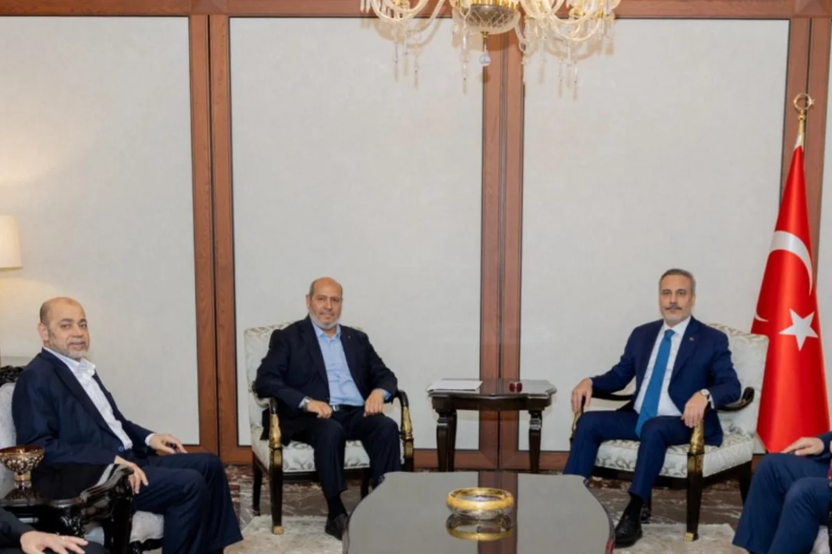 Hakan Fidan HƏMAS nümayəndə heyəti ilə görüşüb