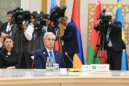 Expanded CIS meeting concludes in Turkmenbashi - Update