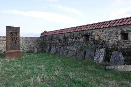Int'l travelers visit Ganjasar Monastery in Azerbaijan's Karabakh