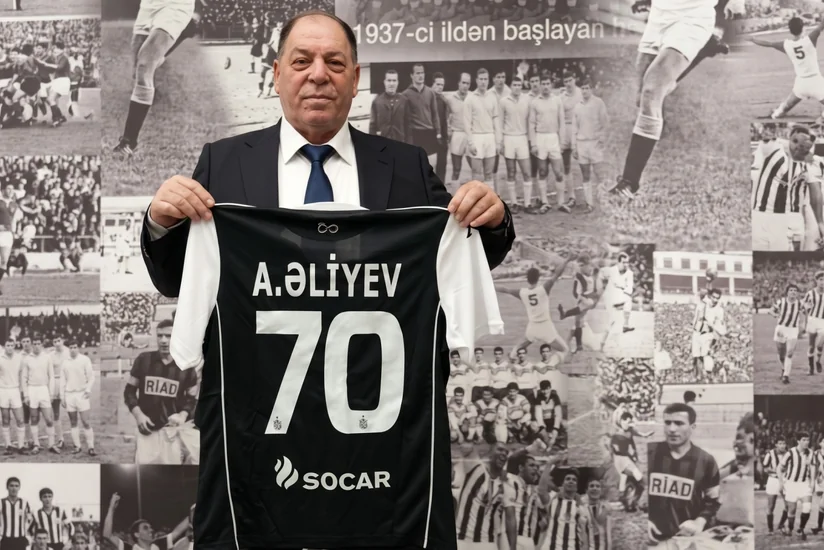 Asif Əliyev: Neftçi - Sabah matçında heç-heçə olacağını düşünürəm
