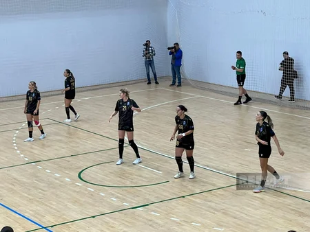 EHF Avropa Kuboku: Kür ilk oyunda APOEL-i böyük hesabla məğlub edib