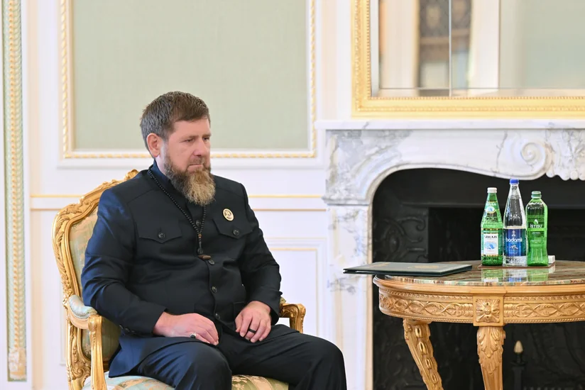 Кадыров выразил соболезнования Ильхаму Алиеву в связи с крушением самолета Баку-Грозный