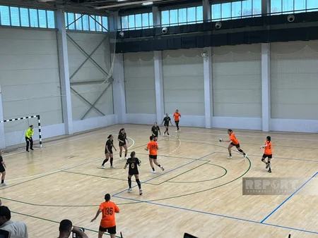 EHF Avropa Kuboku: Kür ilk oyunda APOEL-i böyük hesabla məğlub edib