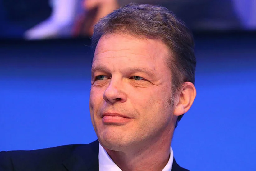 Deutsche Bankın rəhbəri Almaniya hakimiyyətini bürokratiyanı azaltmağa çağırıb