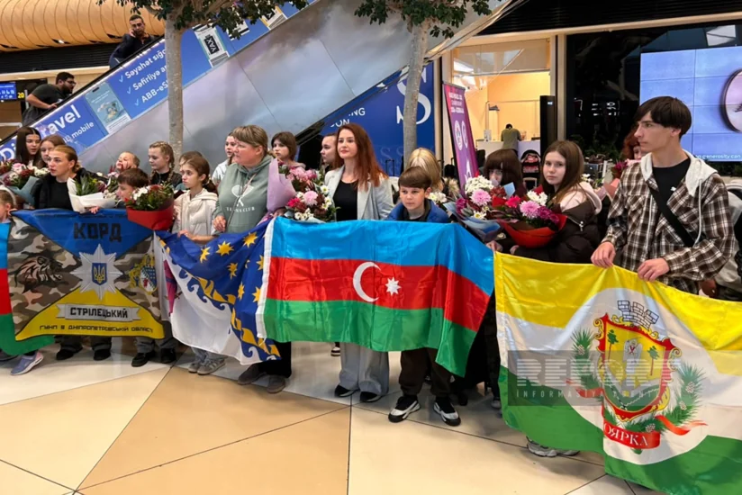 Ukraynadan daha 30 uşaq reabilitasiya üçün Azərbaycana gətirilib