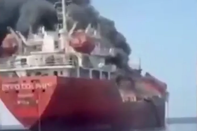 Hörmüz boğazında 750 min barel neft daşıyan tanker minaya düşüb