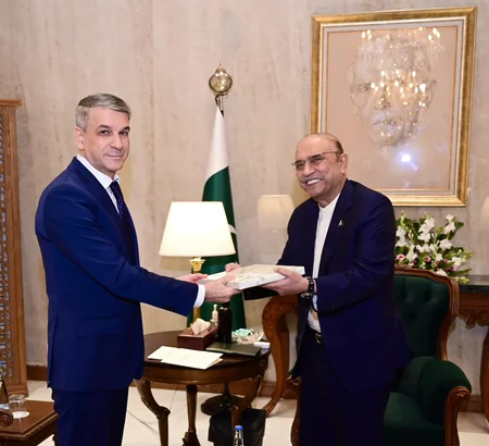 Azərbaycanın səfiri Pakistan Prezidentinə etimadnaməsini təqdim edib - YENİLƏNİB