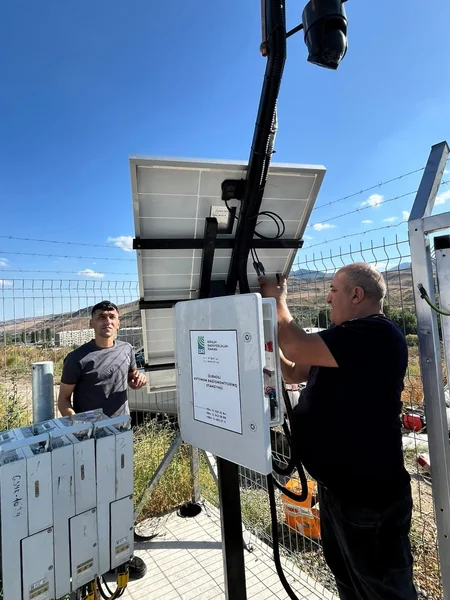 Qubadlıda günəş enerjisi ilə işləyən avtonom radiomonitorinq stansiyası istifadəyə verilib