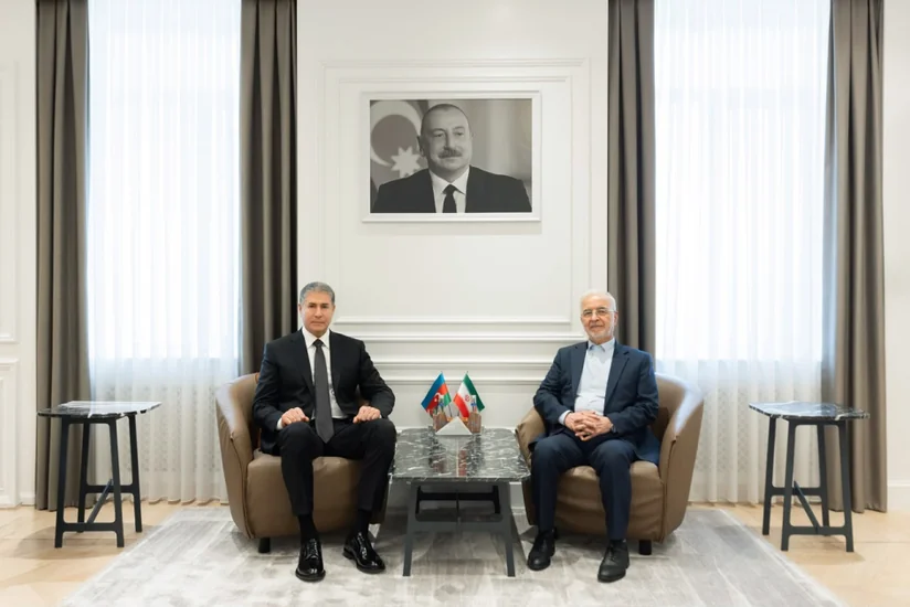 Vilayət Eyvazov iranlı həmkarı ilə görüşüb
