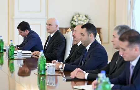 Prezident İlham Əliyev İranın daxili işlər nazirini qəbul edib