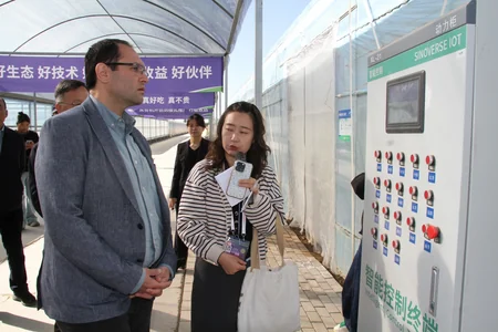 Azərbaycan Çində orqanik istehsal və ağıllı istixana texnologiyalarını öyrənib