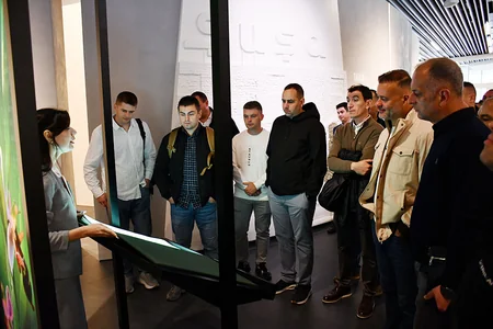 Для участников учений НАТО организованы экскурсии