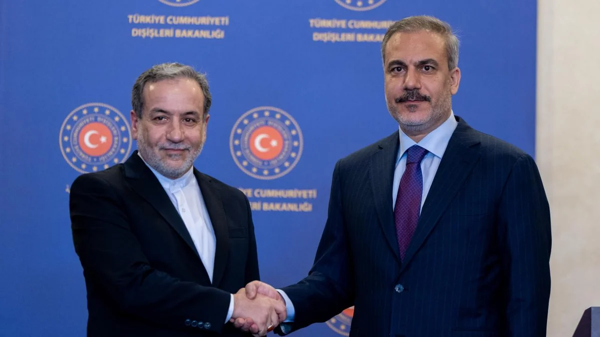 Turkish, Iranian foreign ministers discuss regional tensions by phone