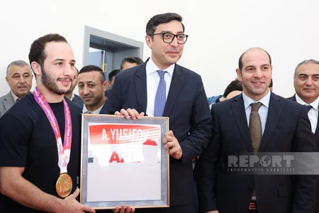 Respublika Olimpiya İdman Liseyinin təmirdən sonra açılışı olub