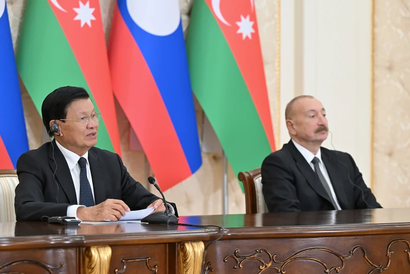 Thongloun Sisoulith announces visits by Lao ministers to Azerbaijan