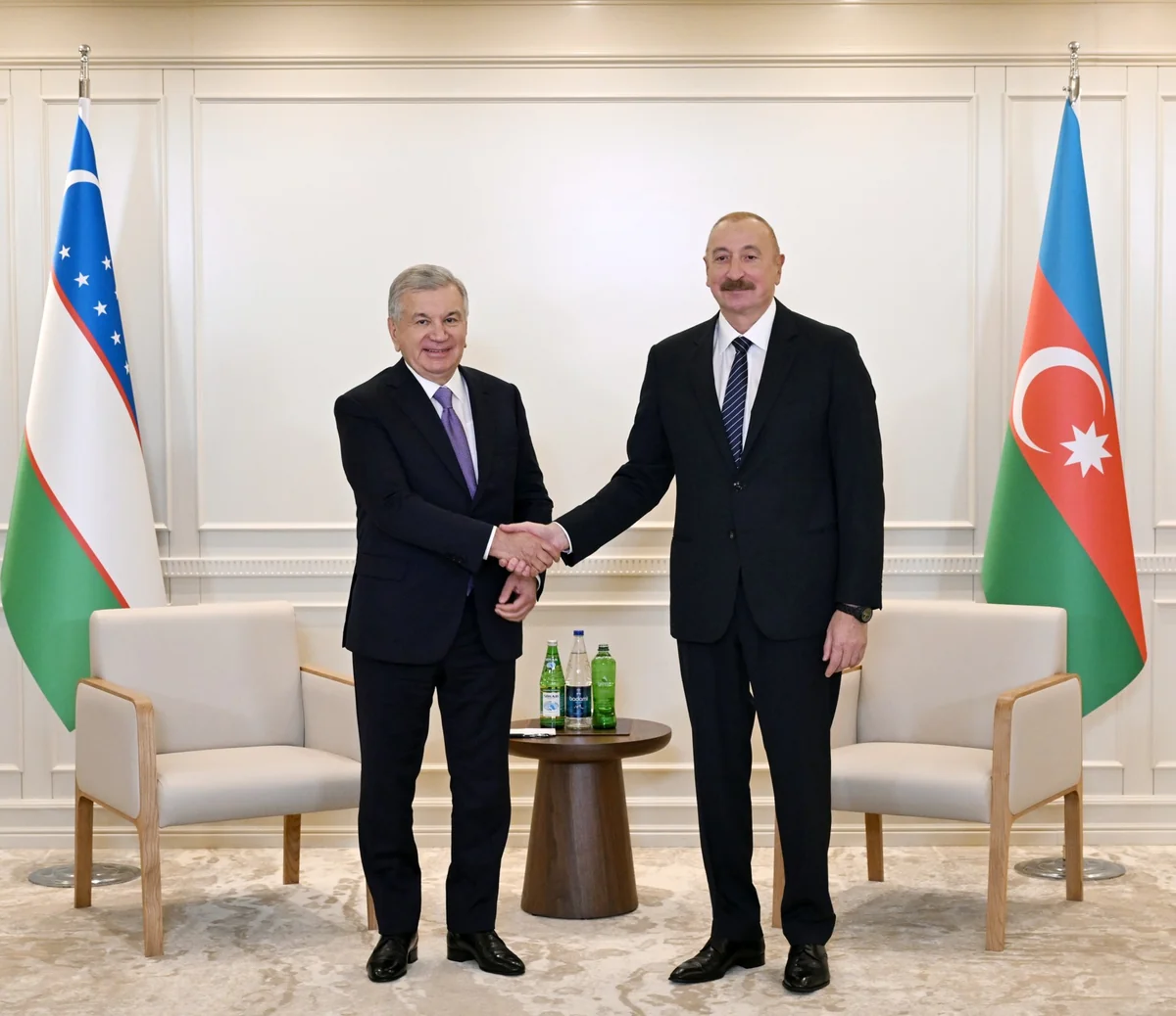 İlham Əliyev Özbəkistan Prezidenti ilə görüşüb - yenilənib
