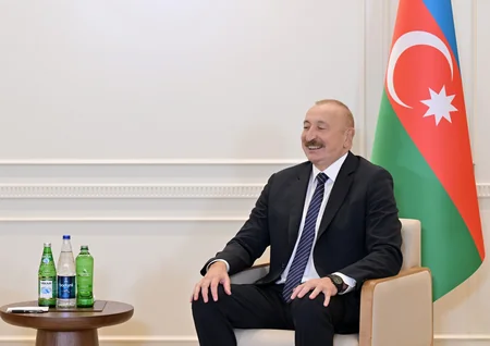 İlham Əliyev Özbəkistan Prezidenti ilə görüşüb - yenilənib
