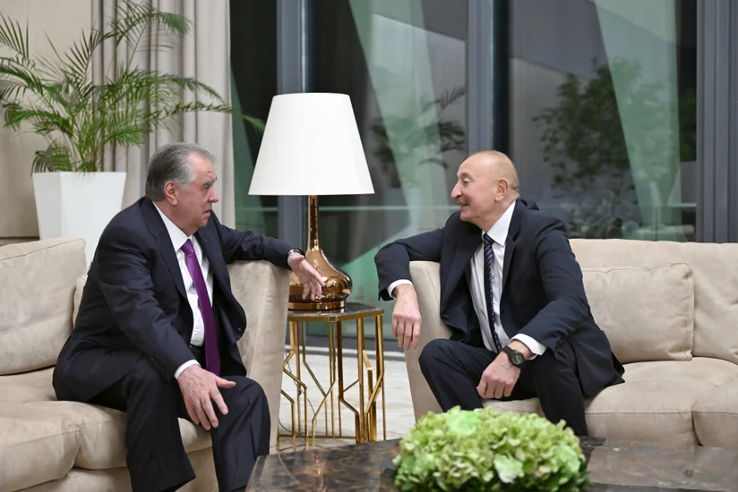 İlham Əliyev Tacikistan Prezidenti ilə görüşüb