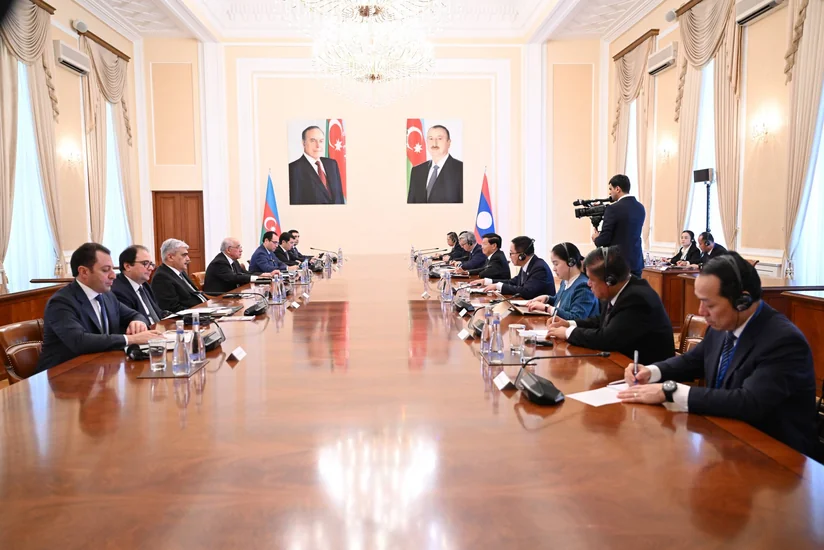 Əli Əsədov Laosun Prezidenti ilə ikitərəfli əməkdaşlığı müzakirə edib