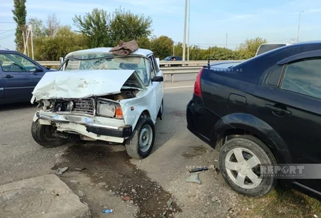 В Гёранбое в автоаварии пострадали пять человек