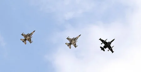 Şahinlərin Görüşü-2026: Təyyarə və helikopterlərin uçuşları həyata keçirilib