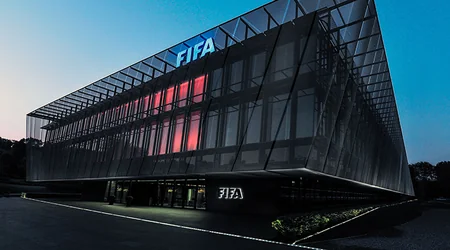 FIFA Trampın Baloqanın işinə müdaxiləsindən sonra intizam prosedurlarına yenidən baxacaq
