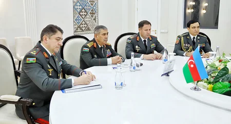Zakir Hasanov mulls military co-op with Kyrgyz counterpart