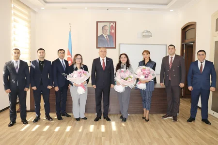 Anar Bağırov yeni hakim təyin olunmuş 8 vəkili təltif edib