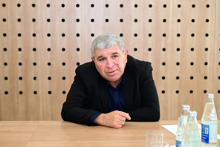 Adil Kərimli Füzulidə vətəndaş qəbulu keçirib