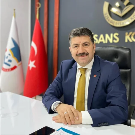 Azərbaycanda hakimiyyətin zorla ələ keçirilməsinə çağırış edən türkiyəli jurnalist beynəlxalq axtarışa verilib