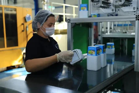 Türkiyə səfiri və Ticarət Müşavirliyinin nümayəndələri  Technopack və Az-Pack MMC-lərin istehsal müəssisələrində olub