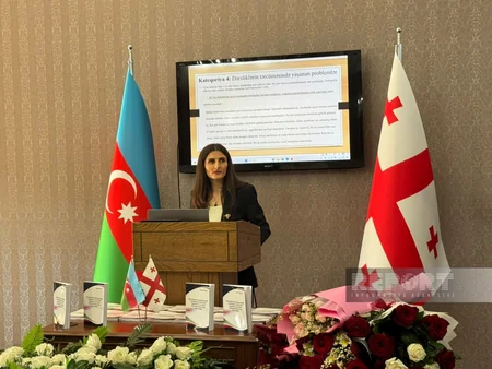 Tbilisidə azərbaycandilli məktəblərdə ana dilinin tədrisinə həsr olunmuş kitab təqdim edilib
